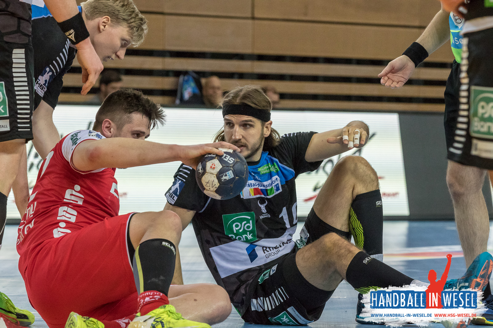 HC Rhein Vikings - TuSEM Essen 32:29 (17:14) / 2.Liga / DKB Hand